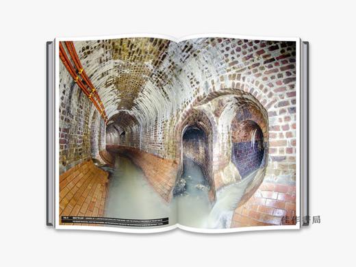 An Underground Guide To Sewers  or: Down  Through and Out in Paris  London  New York  &c./地下指南 商品图4