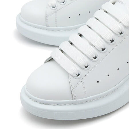 ALEXANDER MCQUEEN 亚历山大·麦昆 女士小牛皮浅金尾大阔型系带休闲运动鞋 白色浅金尾 553770 WHFBU 9075 商品图4