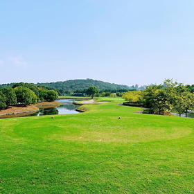 南京龙山湖高尔夫俱乐部 Nanjing Lake Hill Golf Club | 南京 球场 | 江苏  |  中国