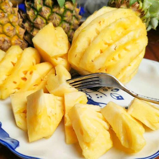 地理标志产品 营养丰富 酸甜可口 现摘现发 送菠萝刀