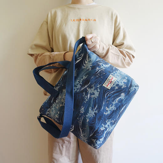 HUGOJIRO横版手提斜挎包风の花海波 商品图2