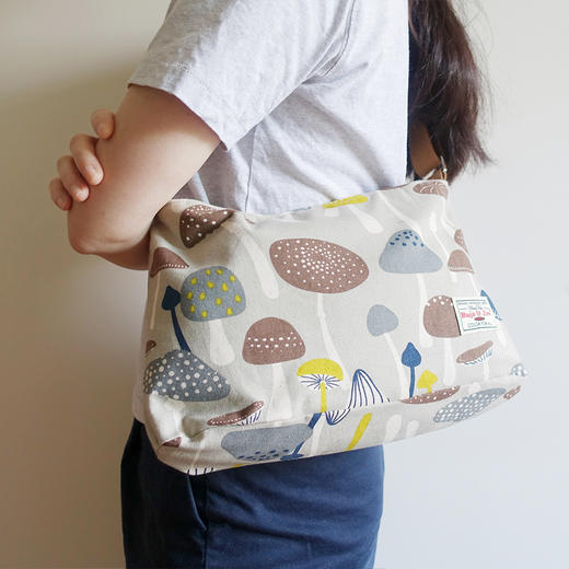 HUJI祤集Sling斜挎包插画蘑菇蘑菇 商品图2