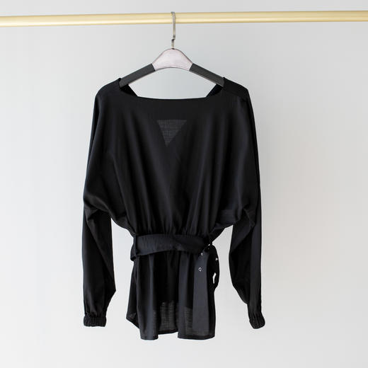 V领天丝收腰衬衣 商品图8