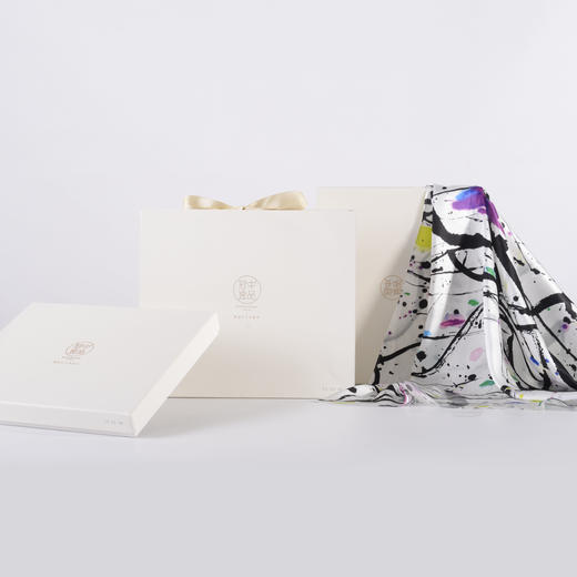 吴冠中艺术丝巾《紫藤》长巾 桑蚕丝 商品图3