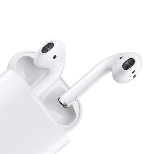 Apple AirPods (第二代) 无线蓝牙耳机  配备有线充电盒 商品图1