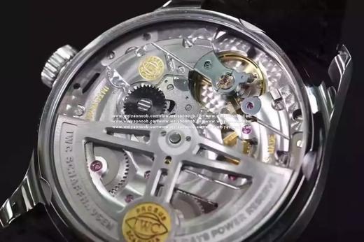 ZF万国v5版新葡7型号：IW500705（老葡七的型号是IW500107，这是不同的两个型号）系列：葡萄牙52010自动机械,42.3毫米直径 商品图8