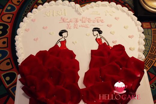 下单前请仔细阅读商品详情 鲜花蛋糕 玫瑰  如需增加或者修改文字 请下单备注 商品图0