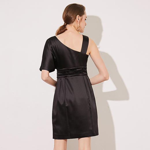 VIMAGE纬漫纪夏季新款斜领吊带褶皱拼接短袖A字裙连衣裙女夏V507104 商品图4