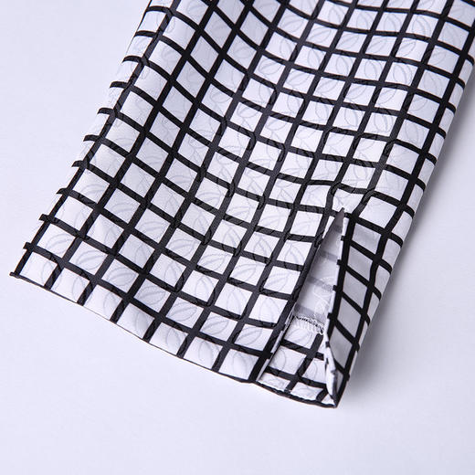 VIMAGE纬漫纪春夏女装OL通勤宽松圆领A字裙优雅气质中袖格子连衣裙 短裙V307130 商品图4