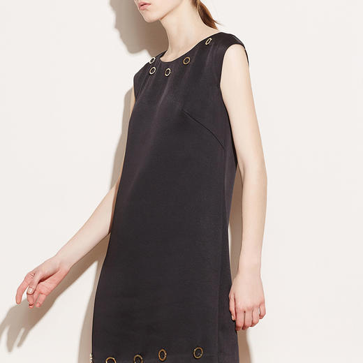 VIMAGE纬漫纪夏季新款女装连衣裙中年圆领宽松显瘦直筒裙子V507031 商品图4