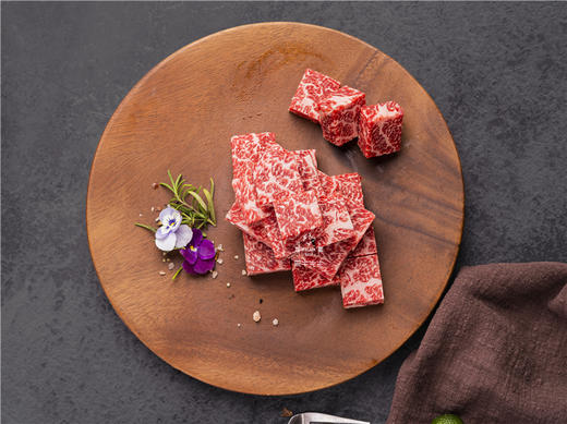 君博黑牛 a3牛肉粒 500g/份