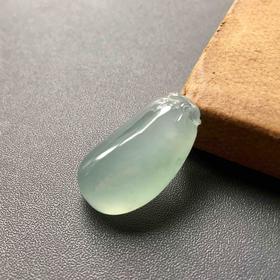 高冰种晴水厚庄翡翠福瓜