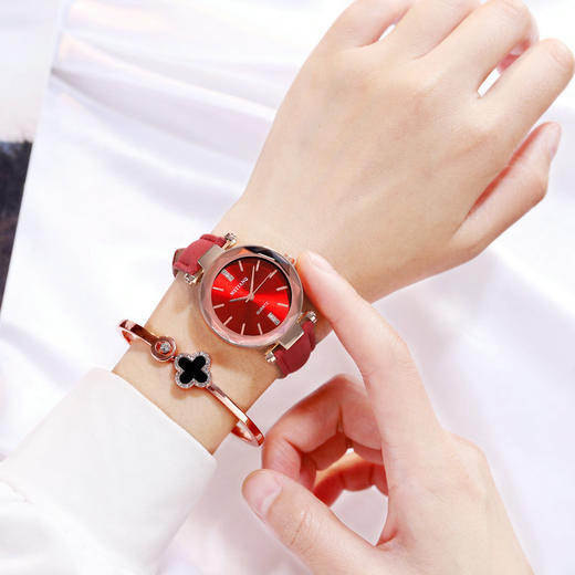 手表女学生时尚饰品学院风ins气质皮带石英女表 商品图3