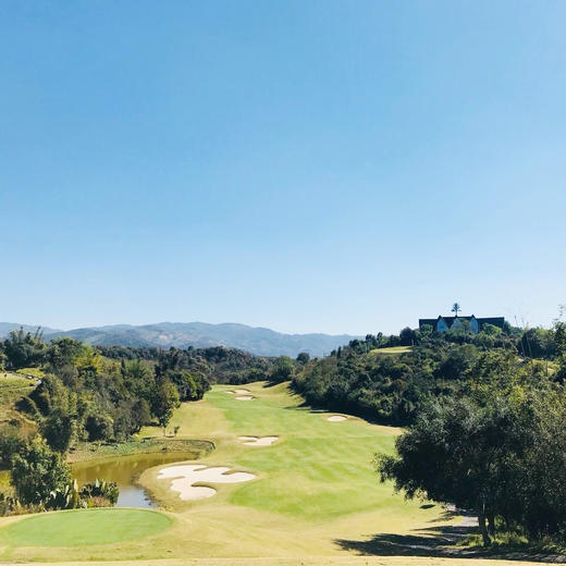 勐巴拉国际高尔夫俱乐部monbalainternationalgolfclub西双版纳球场