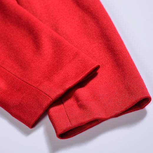 EITIE爱特爱秋冬新款纯色简约V领修身显瘦高腰连衣裙女显瘦A字裙5307004 商品图3