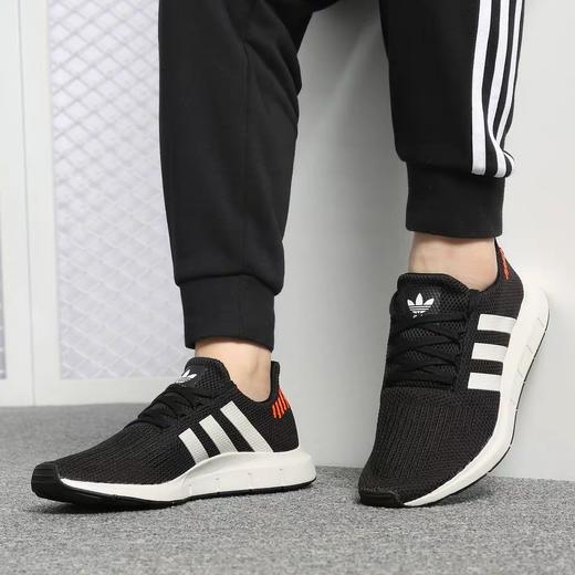 【微瑕清仓 不退不换 介意慎拍】Adidas/阿迪达斯SWIFT RUN三叶草系列男女经典休闲鞋B37730 商品图1