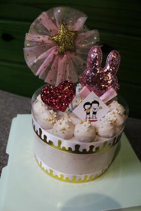 四寸奶油蛋糕 下单前请仔细阅读商品详情  如需增加或修改文字 请下单备注