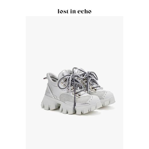 【微瑕疵不退不换】戚薇同款lost in echo厚底双绑带运动鞋 银色 商品图1