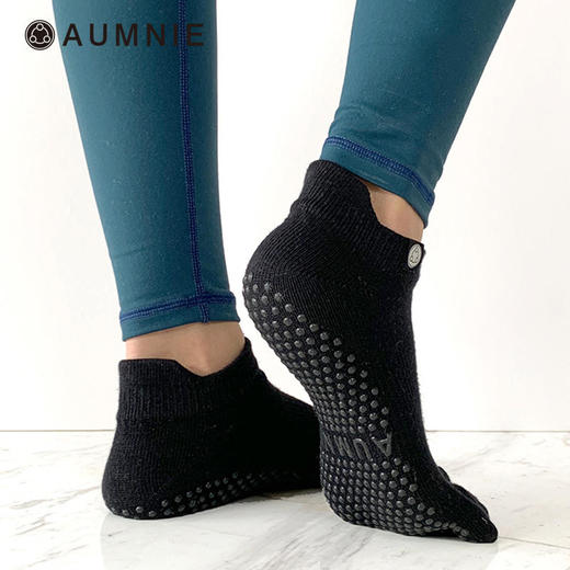 AUMNIE | 及踝防滑专业普拉提瑜伽五指袜 FULL TOE YOGA ANKLE SOCKS 商品图1