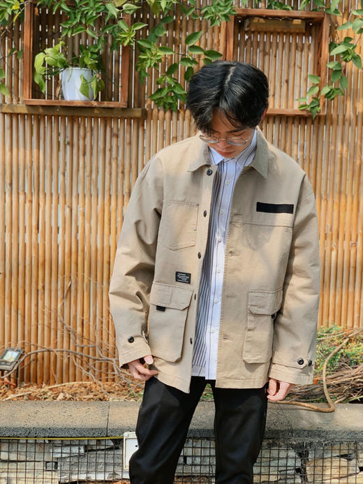 DEC 952272346 时尚复古潮款夹克 商品图1