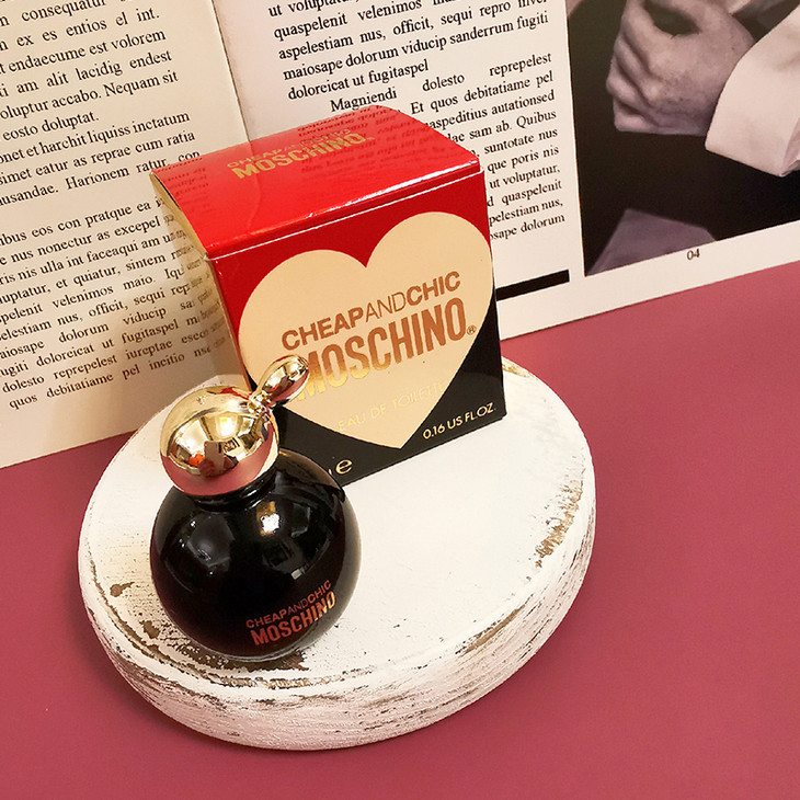 moschino莫斯奇诺超凡脱俗女士香水小样奥莉薇梦仙奴黑娃娃女香49ml