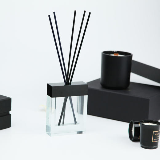 艾瑞尔香氛水晶瓶藤条香氛礼盒香薰精油熏香家用卧房80ml送礼礼物