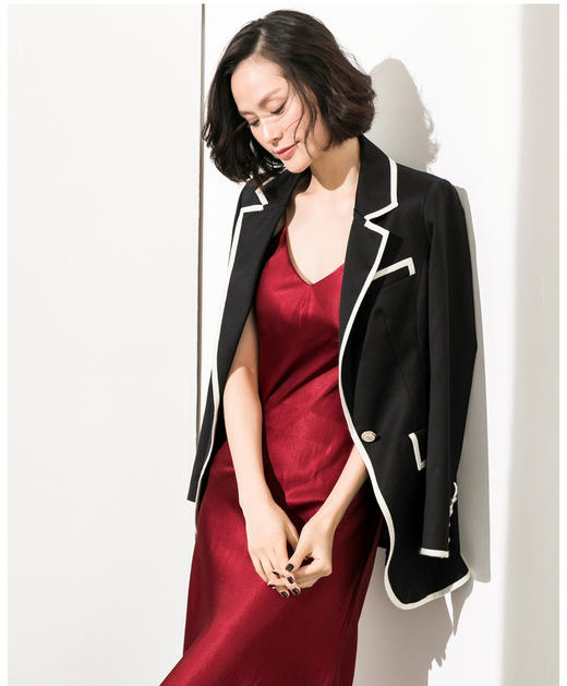 孤品 单西 颈袖添香- 9443991 “学院风”黑白配色外套毫不费力的有范儿单西 商品图0