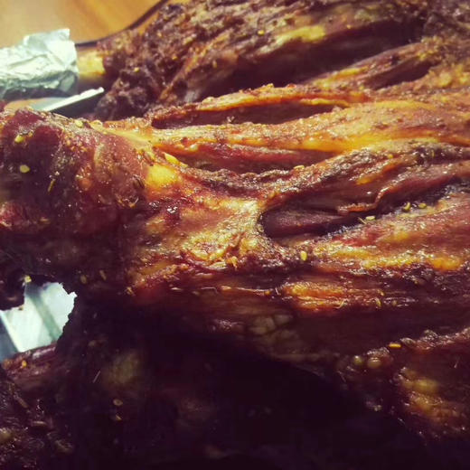 需要提前预订4872小时内发货呼伦贝尔吊炉羊腿2斤装左右别有一番味道