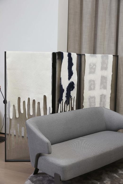 真丝羊绒相拼手工毛毡围巾 SJF92P612N 商品图1