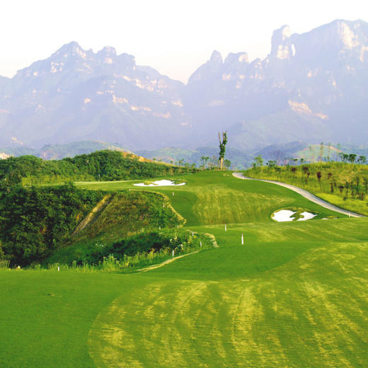 张家界高尔夫俱乐部 Zhangjiajie Skydoor Golf Club | 张家界天门山高尔夫球场 | 湖南高尔夫球场 | 中国 商品图1