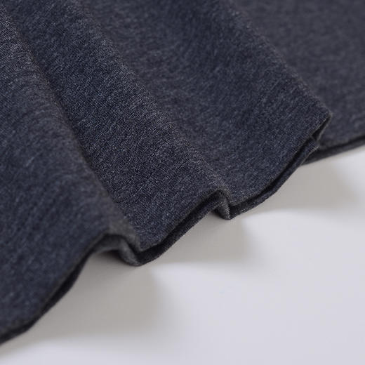 YvesFigarau伊夫·费嘉罗秋冬男士简约舒适修身透气打底商务休闲长袖T恤860908 商品图4