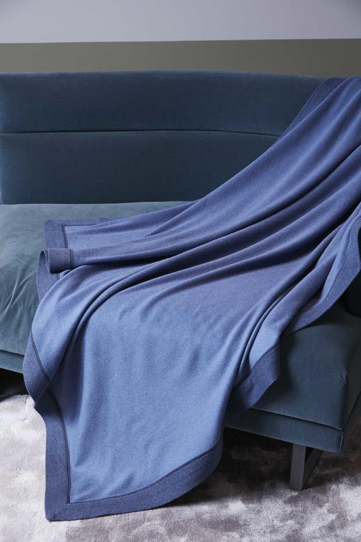  双面羊绒针织包边毯 SJF92P604N 商品图1