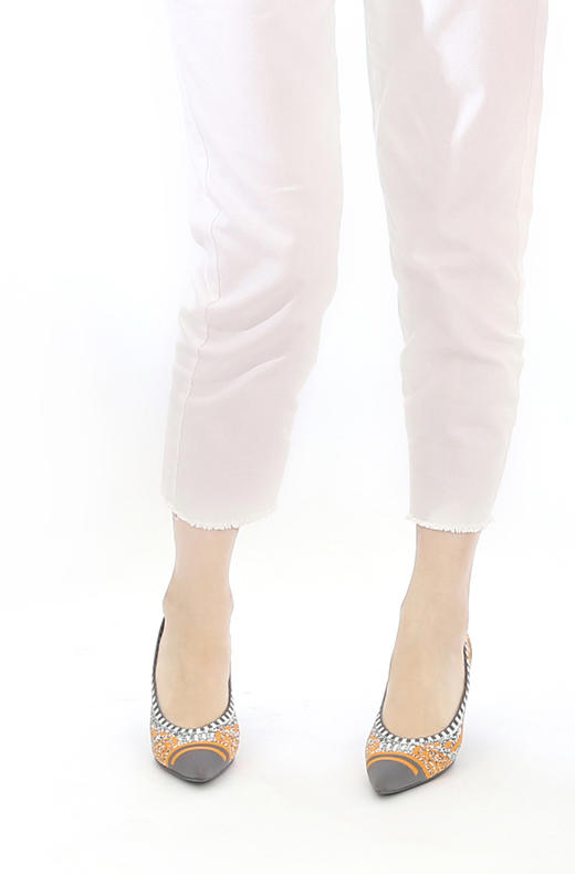 westory2020秋季新品时尚编织拼色尖头浅口高跟单鞋女W29CE70431 商品图2