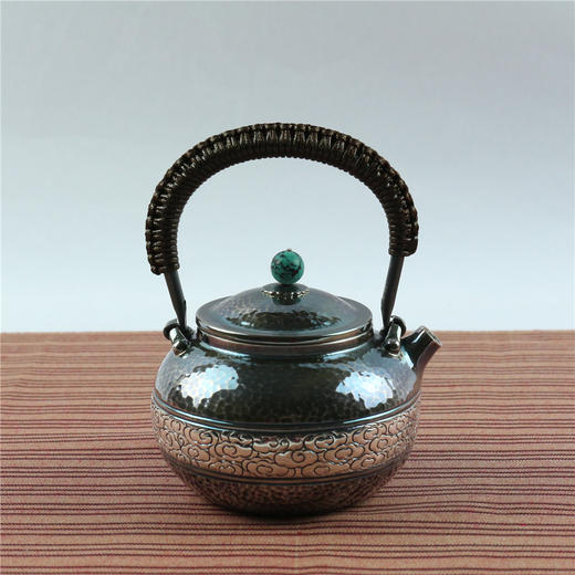《祥云环侍》绿松石钮祥云纹手把壶银壶（定） 商品图0