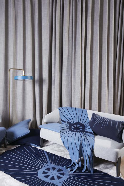 穹顶手工毛毡披肩 SJF92P610N 商品图2