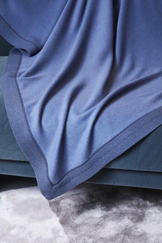  双面羊绒针织包边毯 SJF92P604N 商品图2