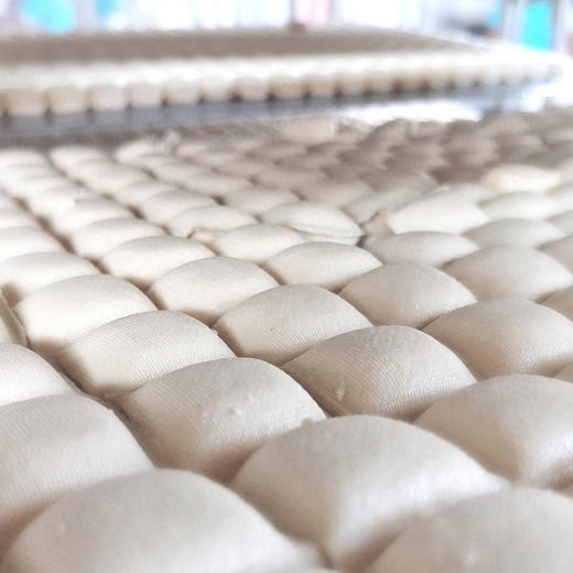 天然井水点浆·云南石屏爆浆小豆腐 口感爆赞 商品图2