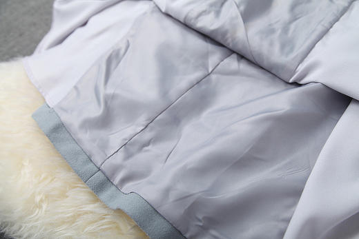 LYY-T10440立领拉链毛呢短款外套+不规则刺绣半身裙套装 商品图3