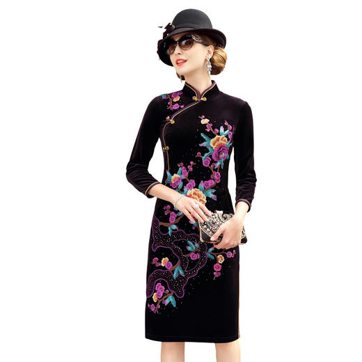 MY-69138新款丝绒国风复古立领刺绣连衣裙 商品图4