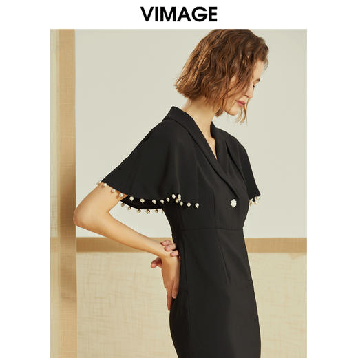 VIMAGE纬漫纪春季新款钉珠流苏斗篷肩修身鱼尾摆年会礼服裙女V1277808 商品图2