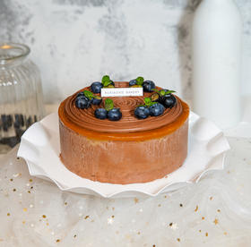 巧克力榛芯|可可豆蔻奶油+太妃酱+巧克力奶油+榛子夹心，巧克力控必点！