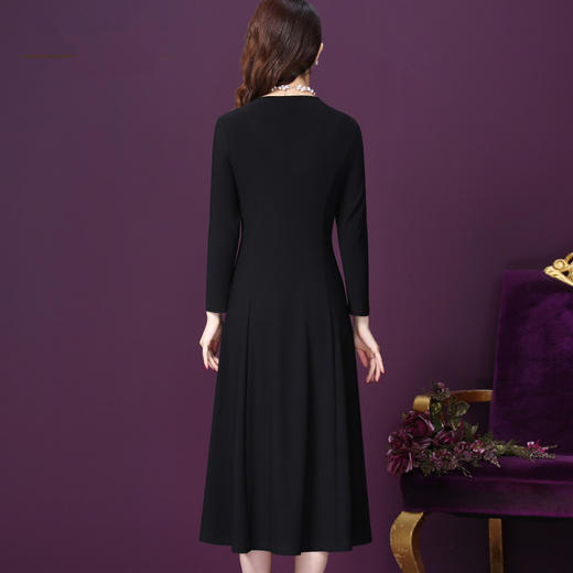 WXY-6532W新款V领气质中年妈妈女神范收腰显瘦连衣裙 商品图1