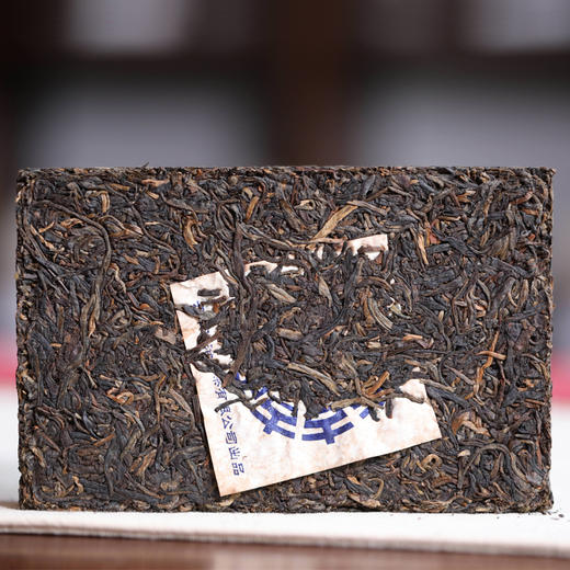 澜沧古茶2008年早春乔木大砖口粮普洱老生茶250g 商品图4