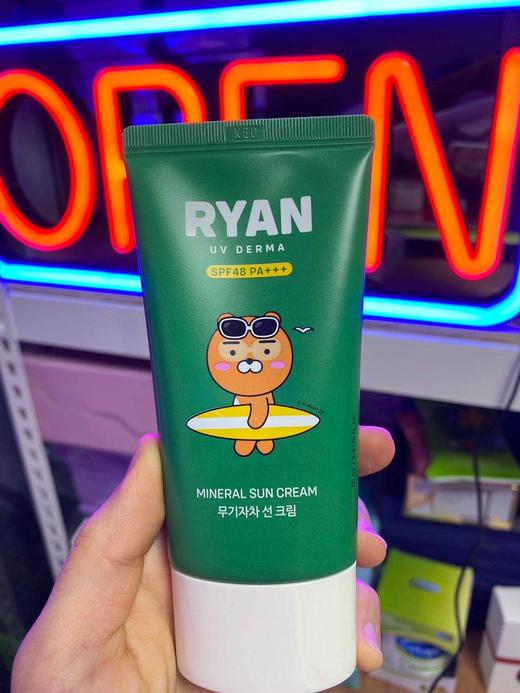 网红韩国Thefaceshop/菲诗小铺 Ryan sun cream 下单请备注绿白JPY带授权招加盟代理 商品图2