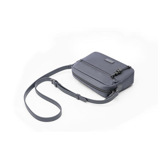 3月11日限量秒杀：新秀丽休闲时尚  小巧百搭 斜挎包 34N 商品图4