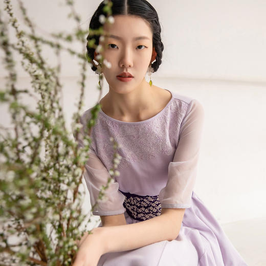 短袖显瘦气质飘逸中长款连衣裙子生活在左2020夏季女装新品粉紫色