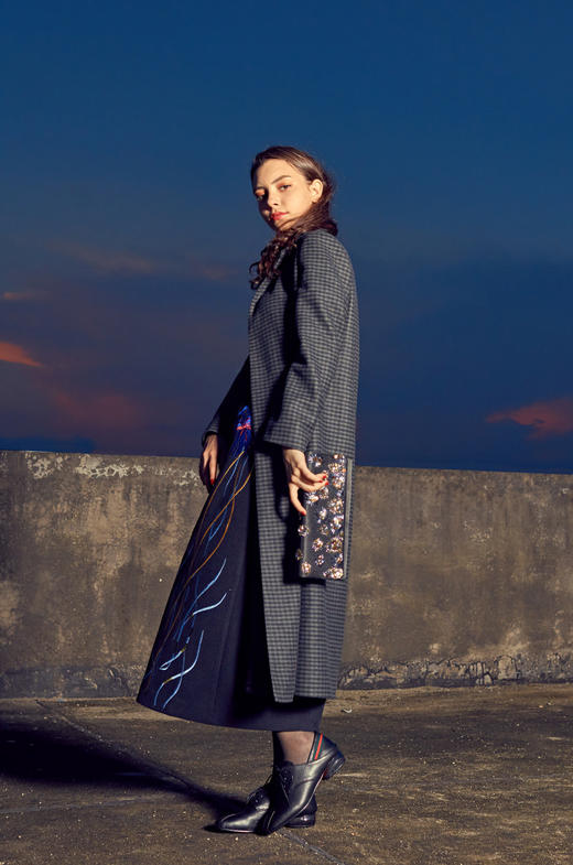 【伯妮斯茵】优雅气质刺绣高腰长款半裙 6B6701 商品图7