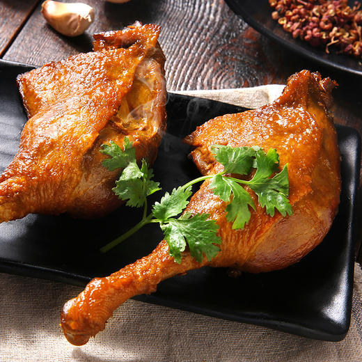 【满299减210】百草味鸭腿100g  整只鸭大腿，肉质肥厚，丰腴饱满 商品图4