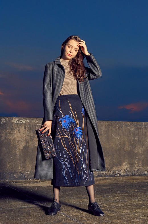 【伯妮斯茵】优雅气质刺绣高腰长款半裙 6B6701 商品图6