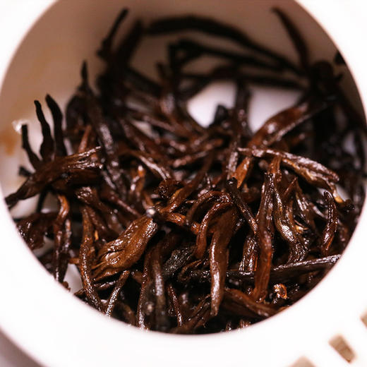 2015【茶王黄金芽】800年古树茶皇，只采头春芽尖，巅峰单芽熟茶！ 商品图12